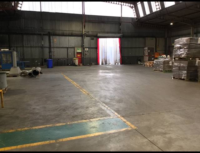 14,707M² WAREHOUSE FOR SALE IN ROODEKOP